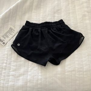 Brand new with tags, Lululemon Hotty hot low rise 2.5” lined short